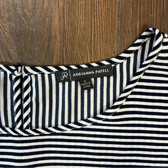 Adrianna papell black striped blouse SZ LG - Picture 3 of 4